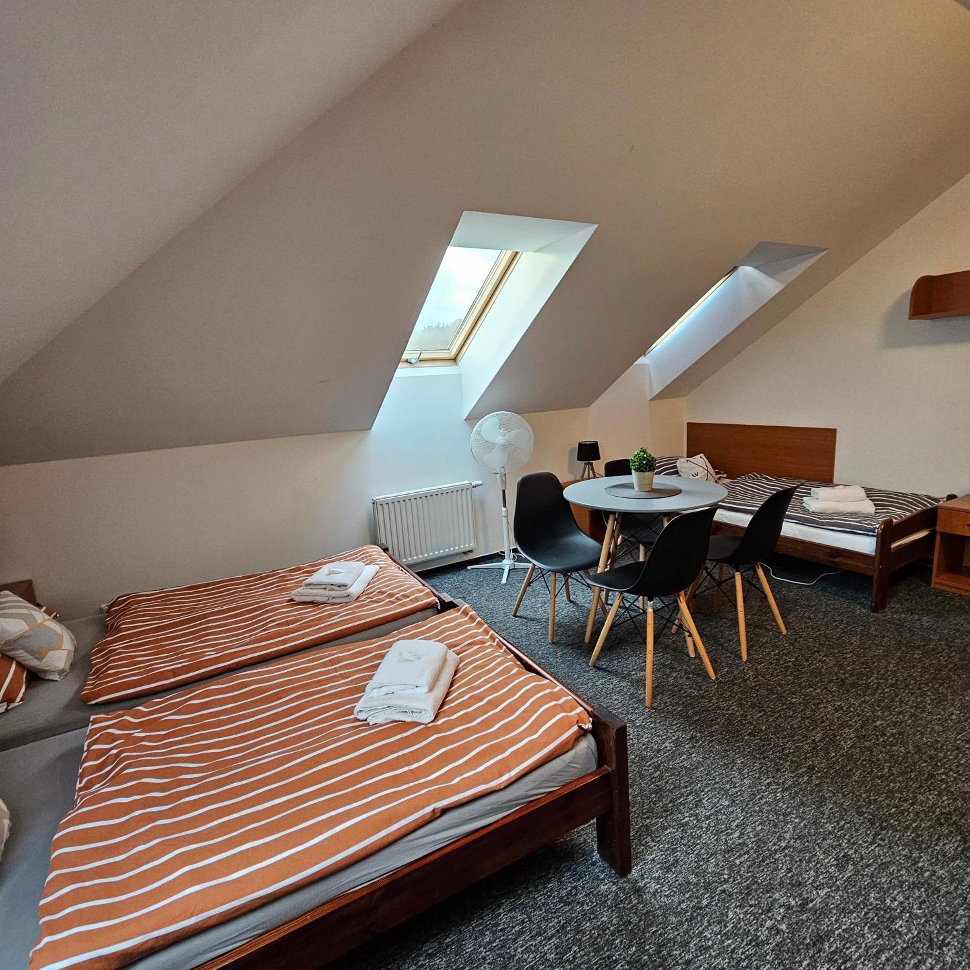 Guest house A Restaurace Simanda